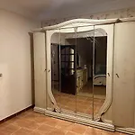 2 Bedroom Apartment With Private Entrance